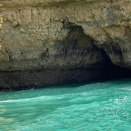 Portugal Maria Appt *