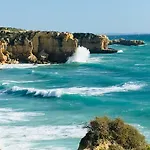 Portugal Maria Appt דירה *